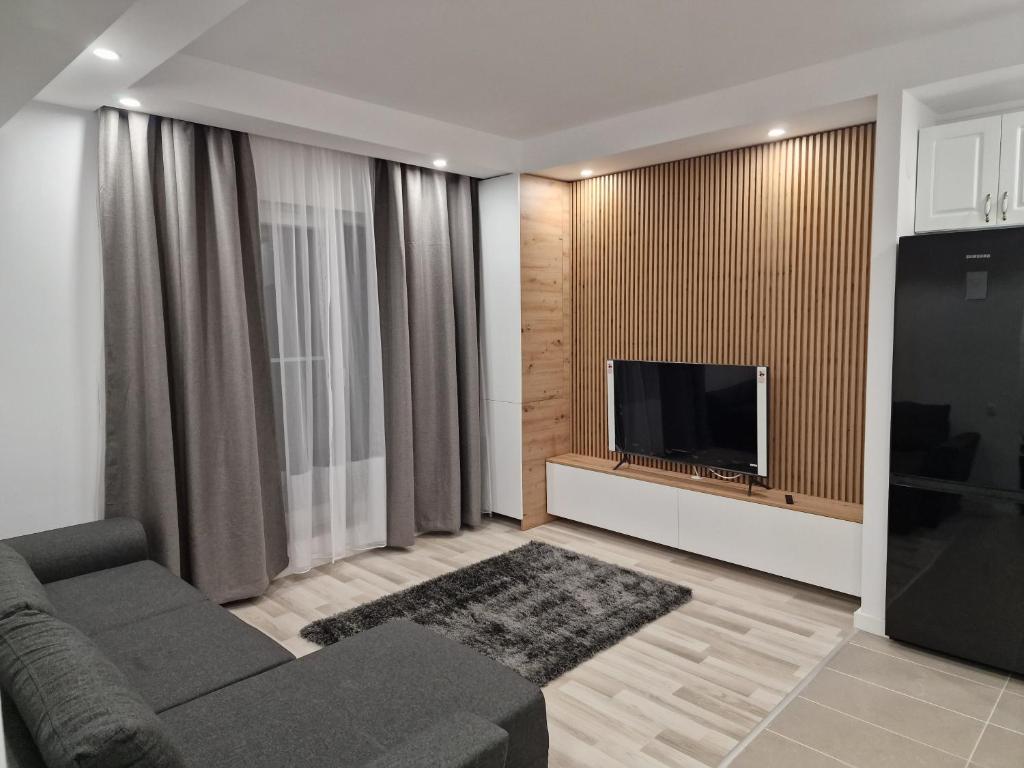 Gallery image of Golden Cosmopolis in Creţuleasca