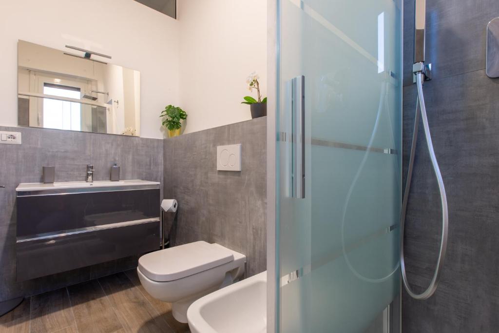 Kúpeľňa v ubytovaní Milano City Apartments - Stylish House Free WiFi-Parking-Airport