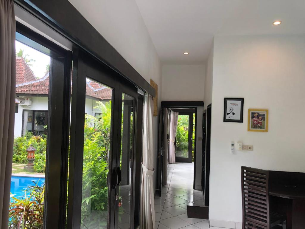Bazén v ubytování Ambary Ubud - Villas With Workspaces, Ideal For Groups nebo v jeho okolí