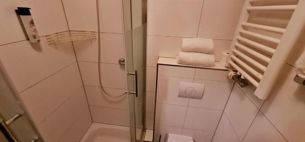 Hotel Frankfurt Messe - Resim 26