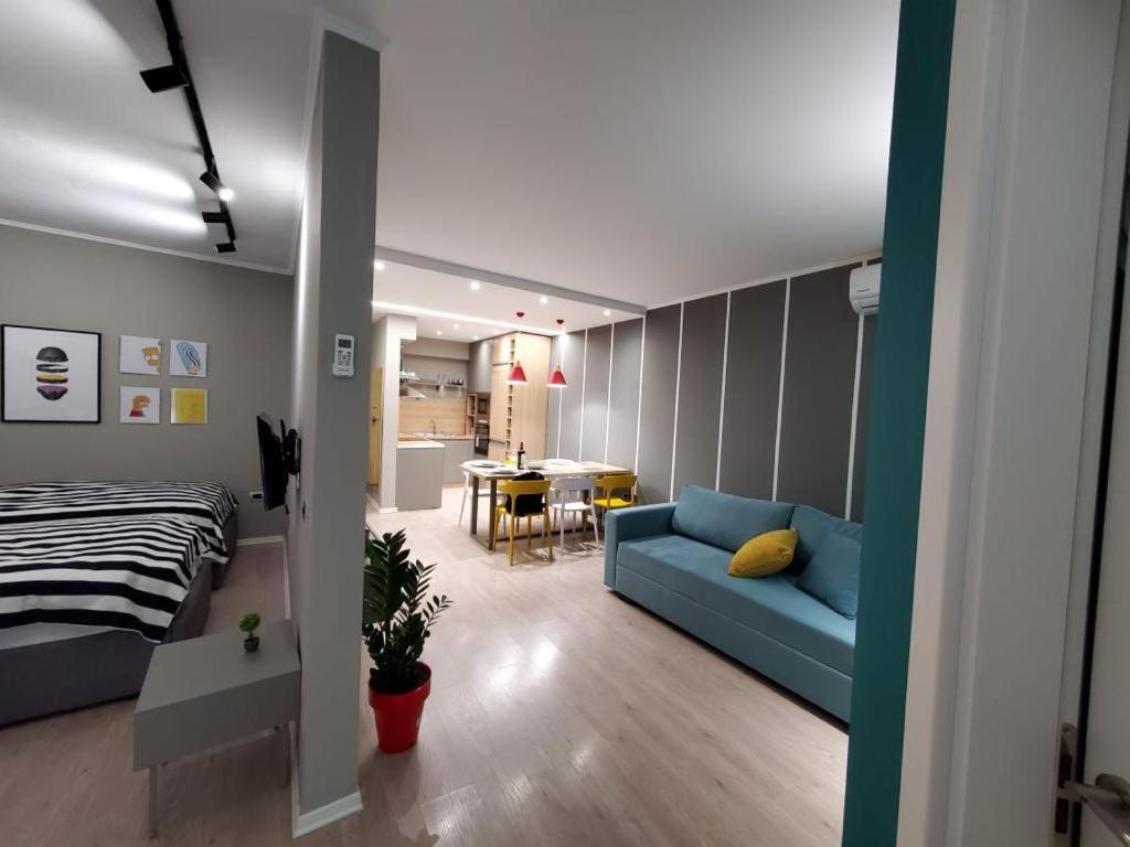 Helga’s Deluxe 3 Apartment - Image 7