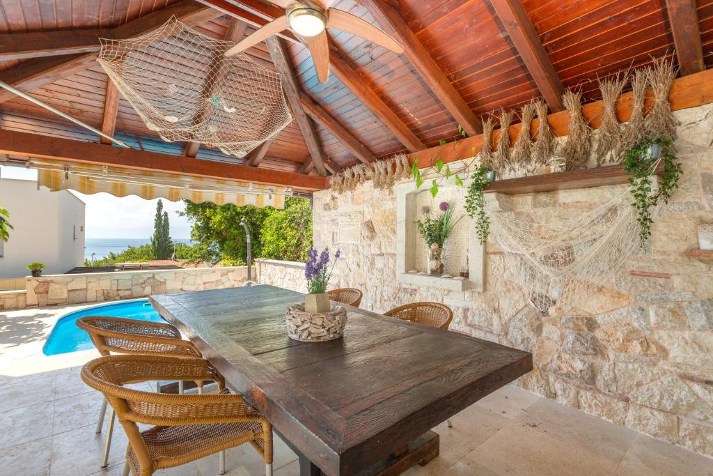 Patio alebo iná vonkajšia časť ubytovania Apartmani Gabi