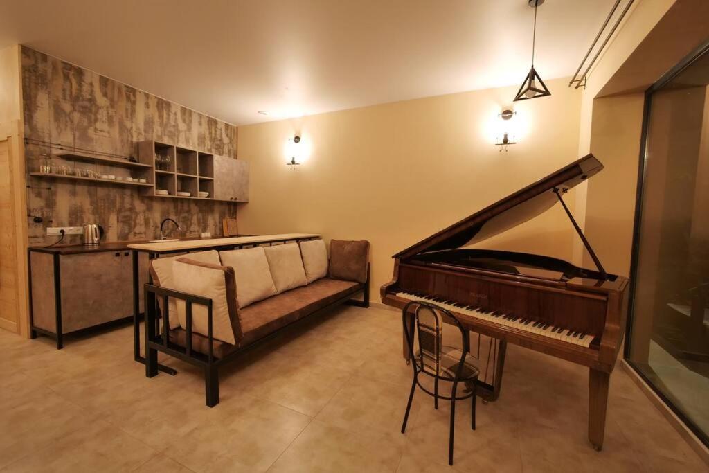 Grand Piano Cottage Dilijan - отзывы и видео