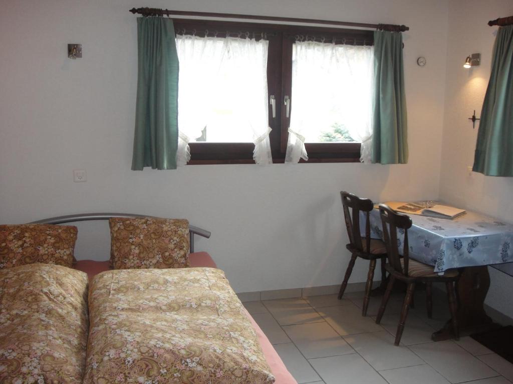 Postel nebo postele na pokoji v ubytování Haus Alpenstern