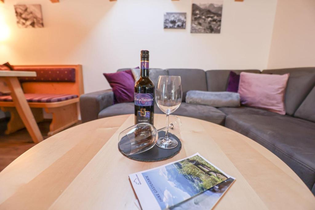Posezení v ubytování Ferienwohnung Feichtlgütl