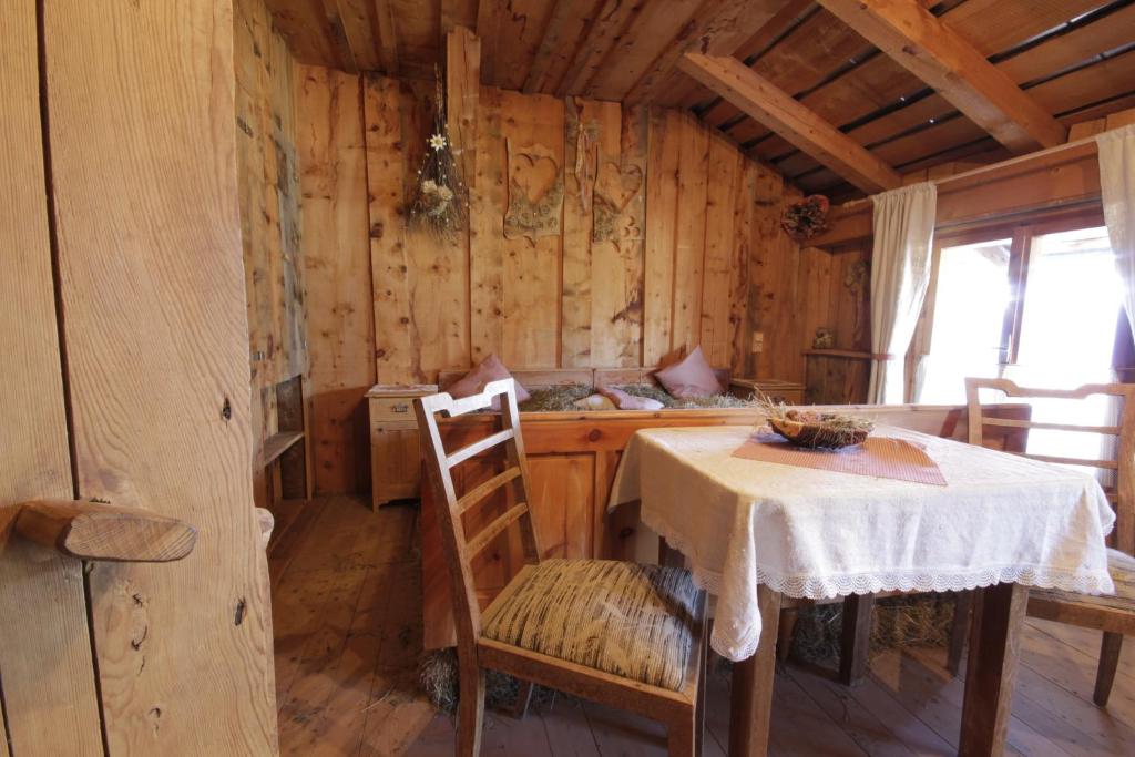 Posezení v ubytování Biohof-Inntalblick