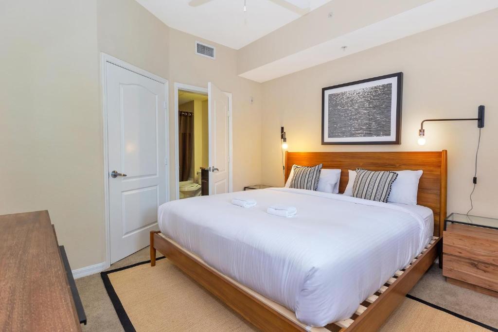 Dharma Home Suites South Miami at Red Road Commons - Apartamento Superior
