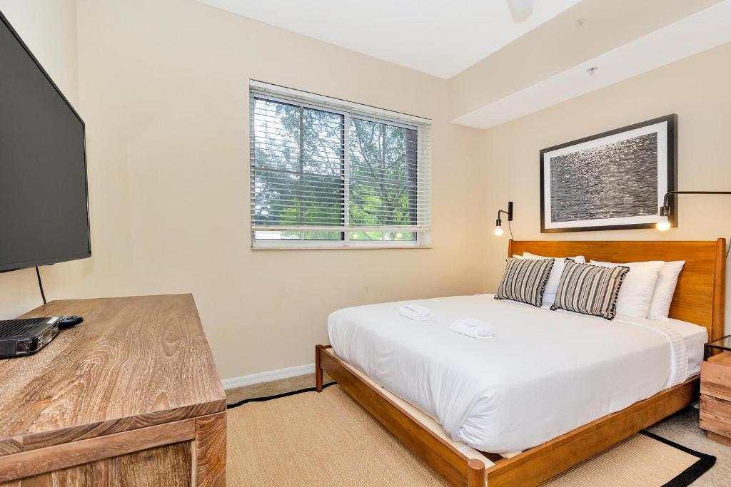 Dharma Home Suites South Miami at Red Road Commons - Apartamento De Dos Dormitorios Con Vistas