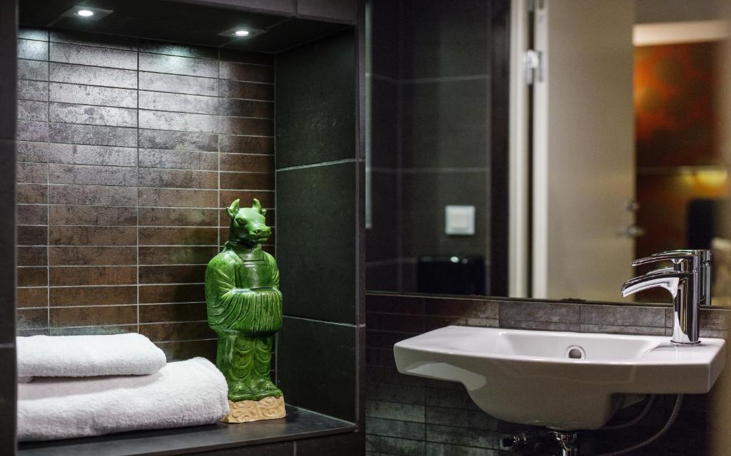 Koupelna v ubytování Skanstulls Boutique Hostel