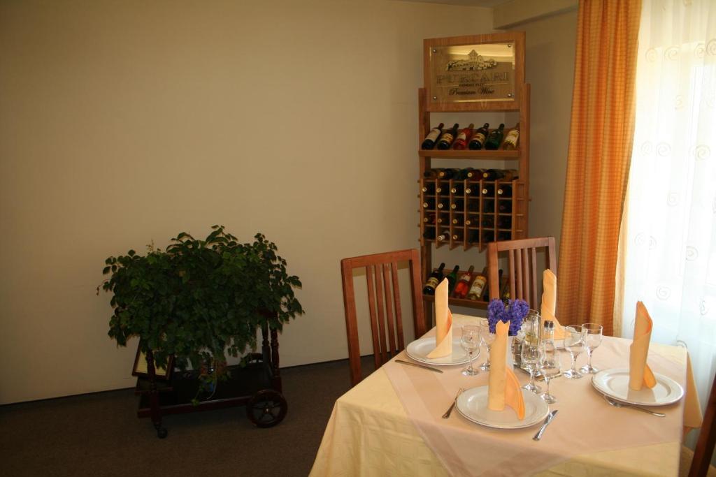 Nápoje v ubytování Hotel Baneasa Parc