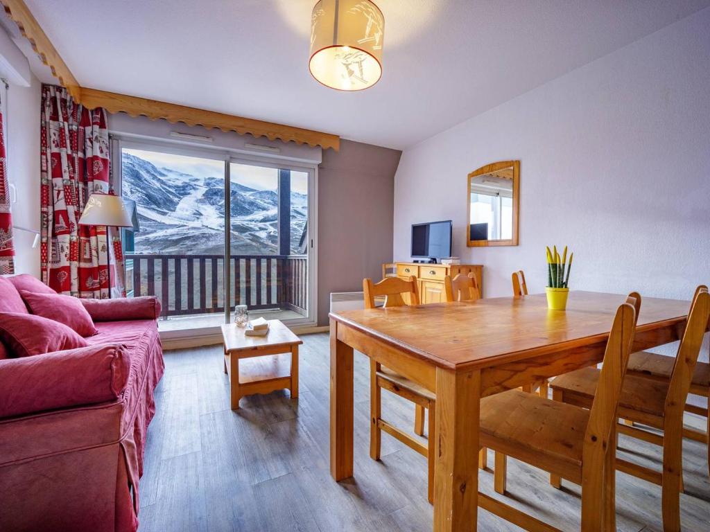 Posedenie v ubytovaní Grand appartement 12 pers. à Peyragudes avec balcon - FR-1-695-8
