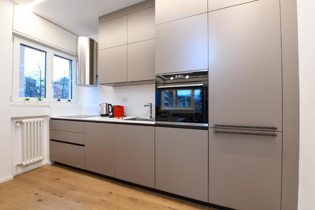 Lake Modern Suites - Free Parking - Resim 31