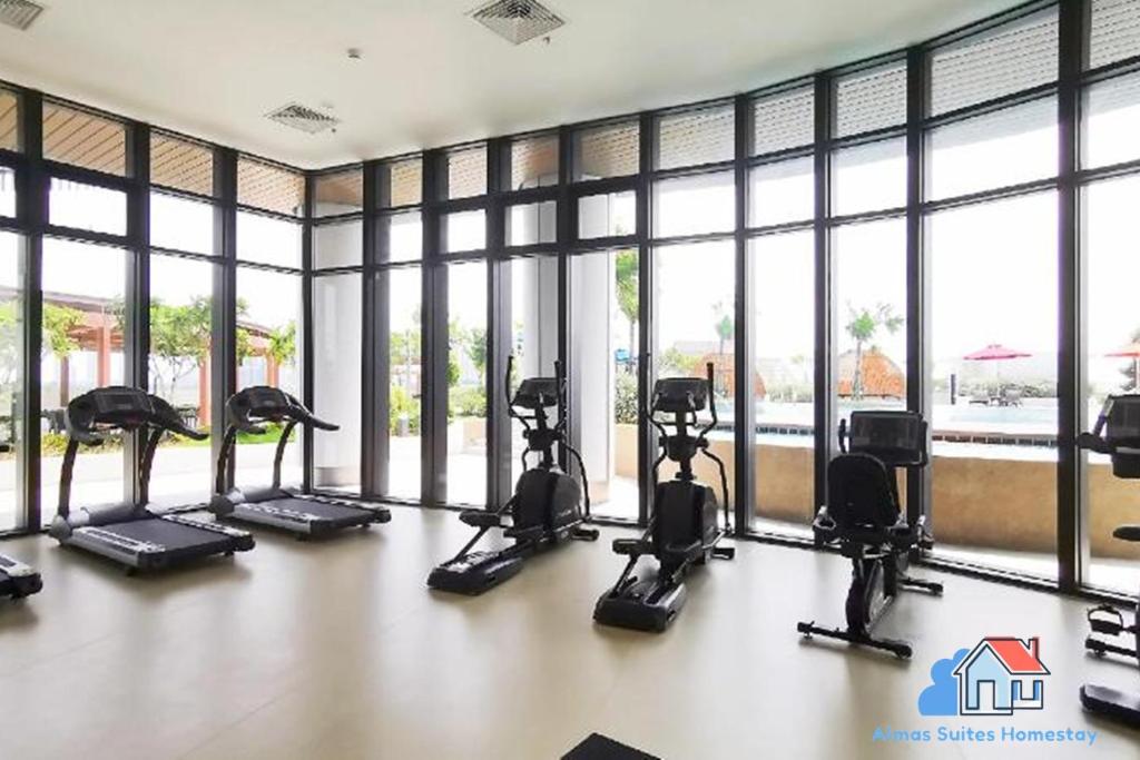 Fitness centrum a/nebo fitness zařízení v ubytování Almas Suites @ Puteri Harbour