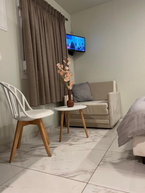 AKTES PIERIAS (GARDEN ROOMS) - 4