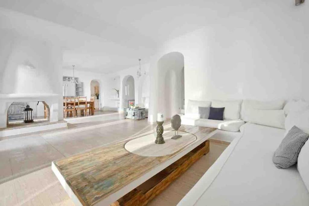 Posezení v ubytování Villa Navona Mykonos