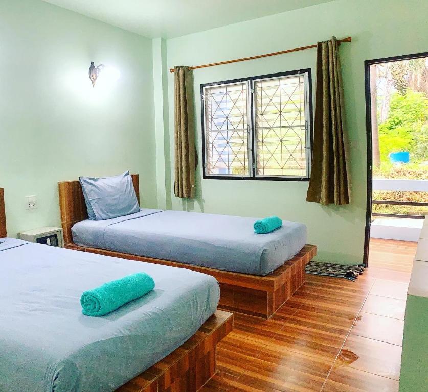 Ocean View Resort - Standard Twin Room With Fan