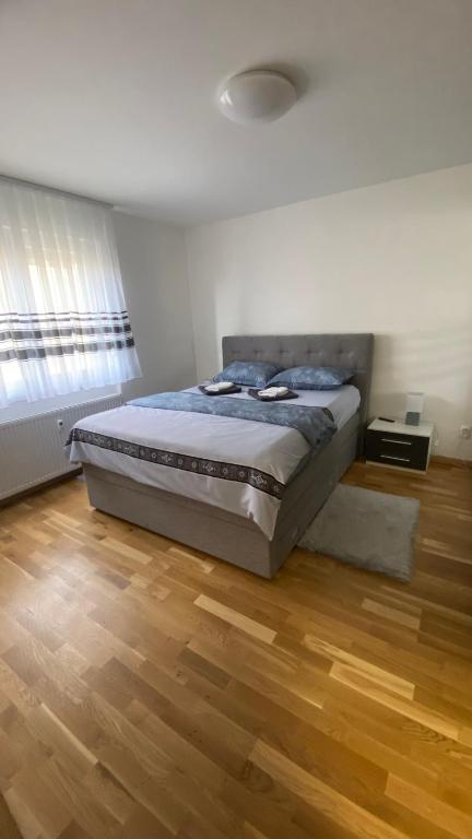 M.B.A. APARTMENTS - 15