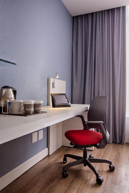  Radisson Hotel Curitiba