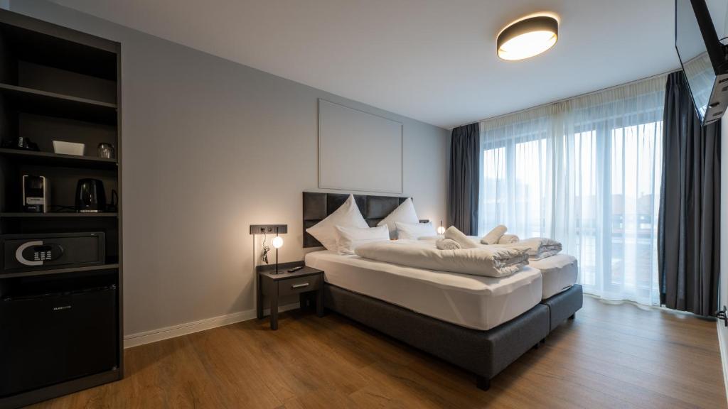 Hotel Metropol - Junior Suite With Balcony