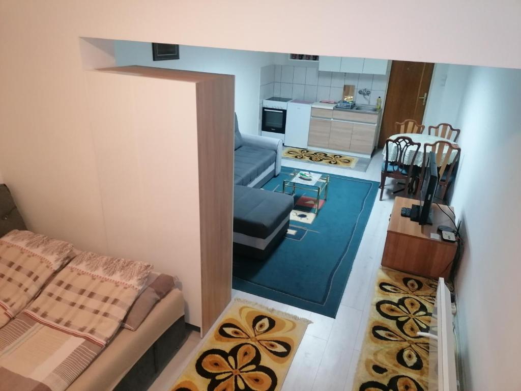 an overhead view of a living room with a couch at Apartman Vuk in Pale