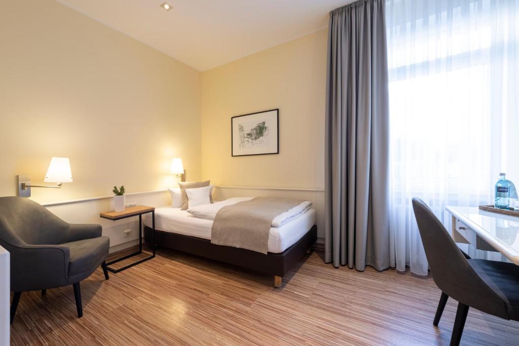 Hotel Deutscher Hof - Habitación Individual Clásica