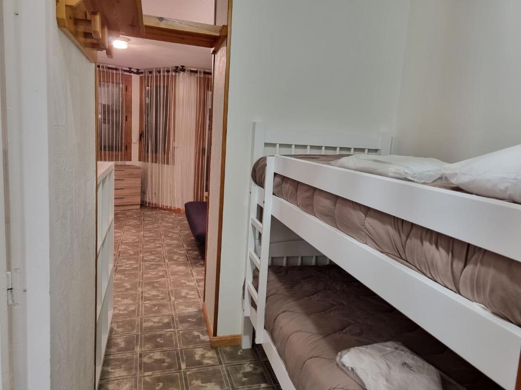 Postel nebo postele na pokoji v ubytování Apartamentos Grifovacances Canigou