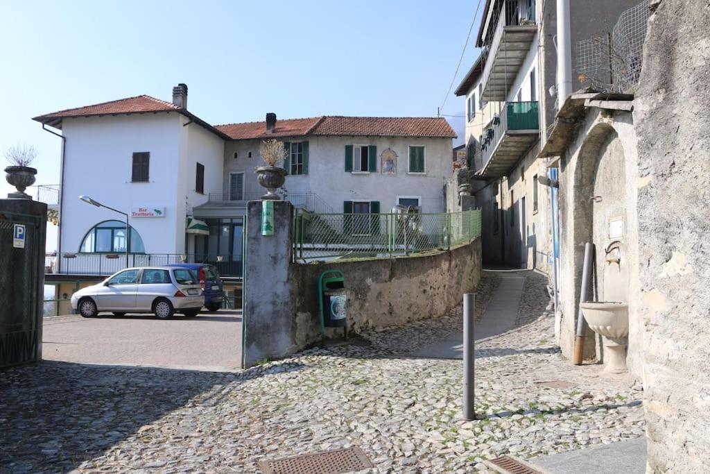 The building in which the holiday home is located