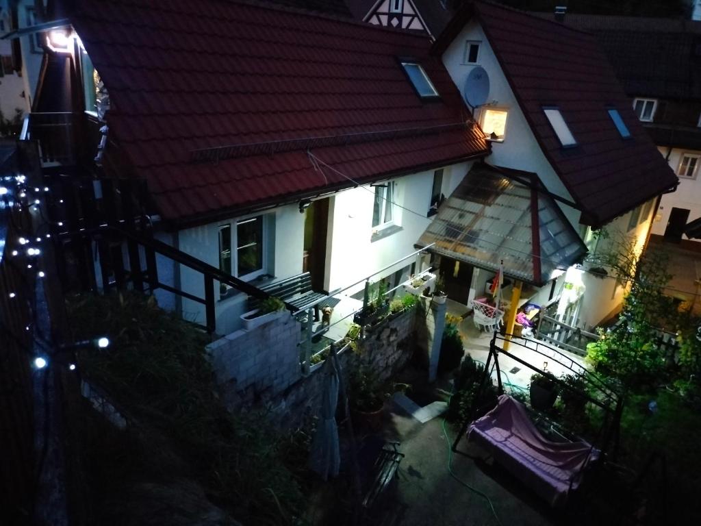 Budova, kde se prázdninový dům nachází
