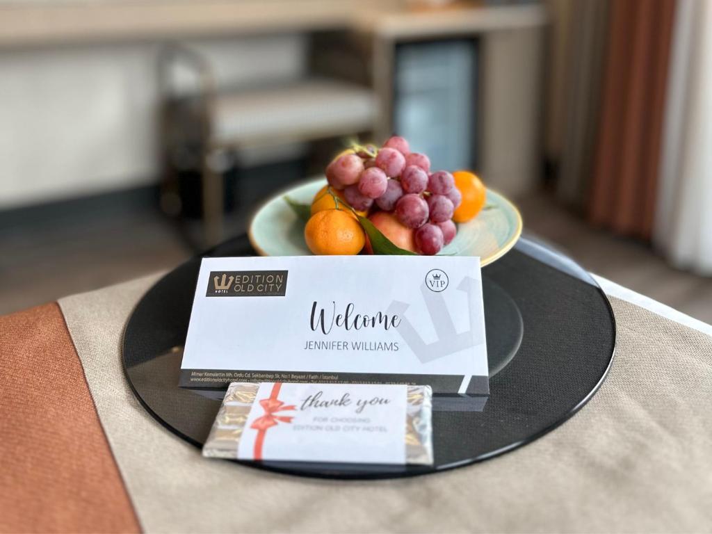 Edition Old City Hotel - 16