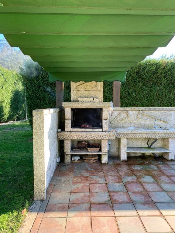 Fotografie z fotogalerie ubytování Villa Bimba, alojamiento con piscina y barbacoa v destinaci Caldas de Reis