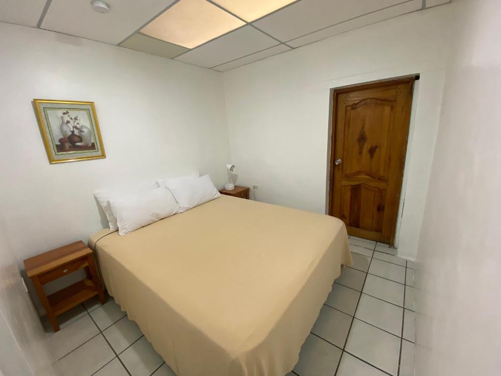 La Peregrina Galapagos B&B - Family Room