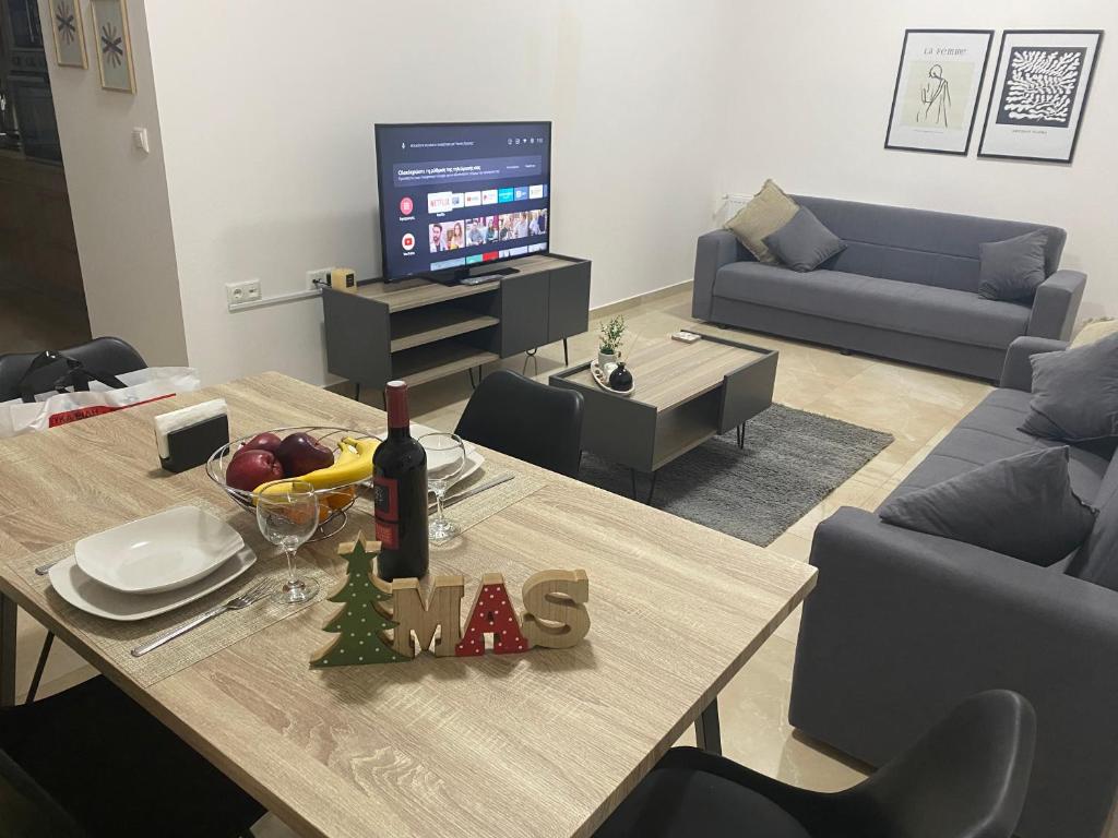 Olive Inn City - Housity