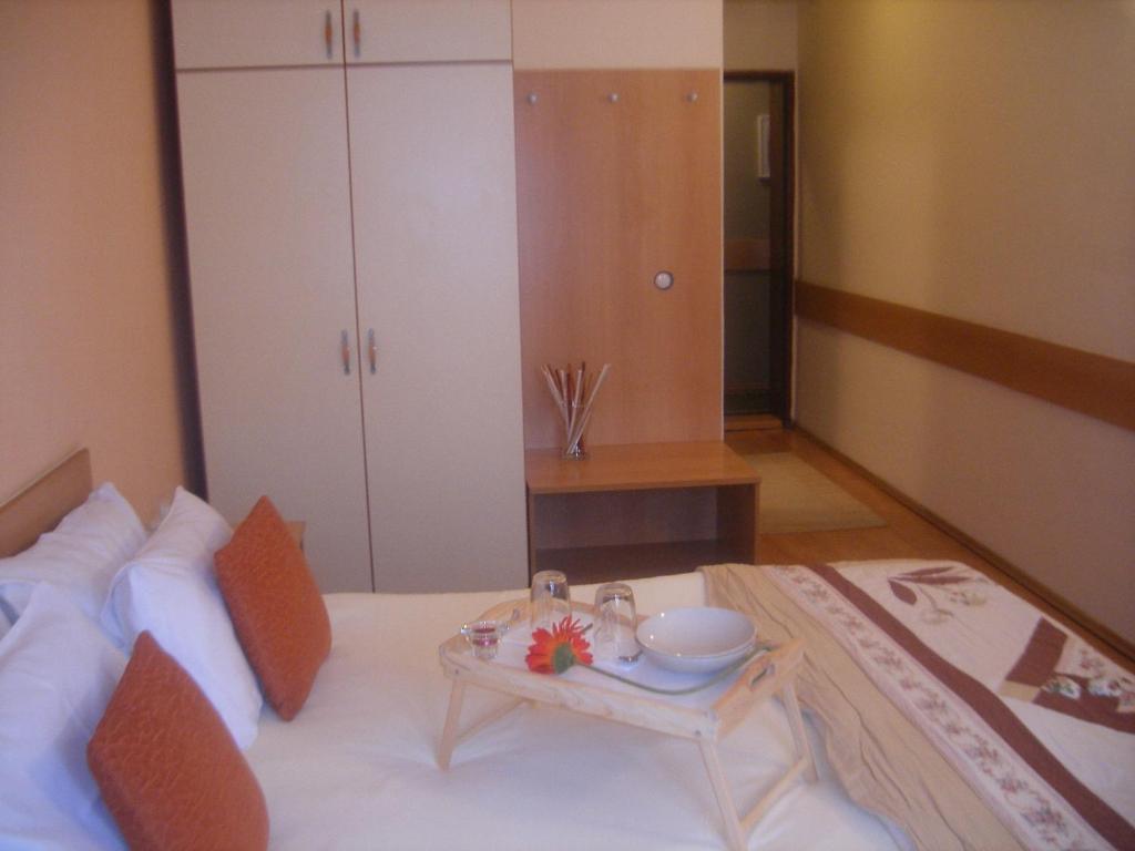 Postel nebo postele na pokoji v ubytování Hotel 7