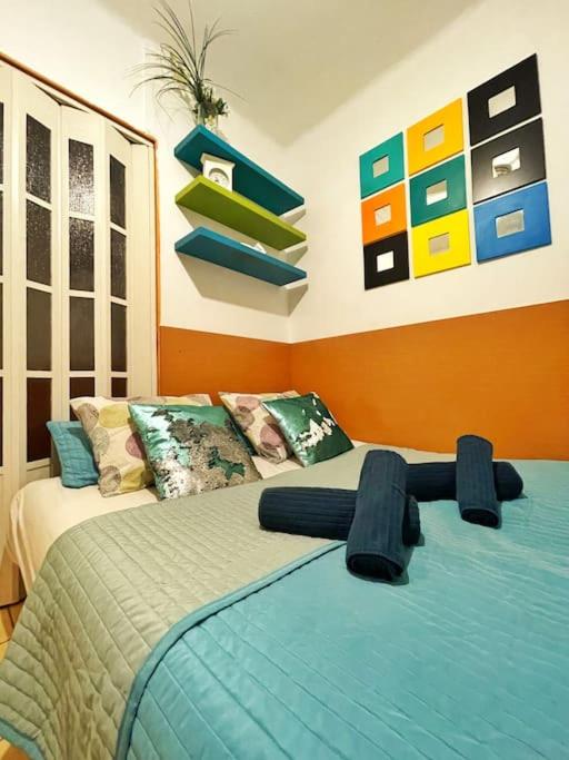 Posteľ alebo postele v izbe v ubytovaní Budget Flat in the Center