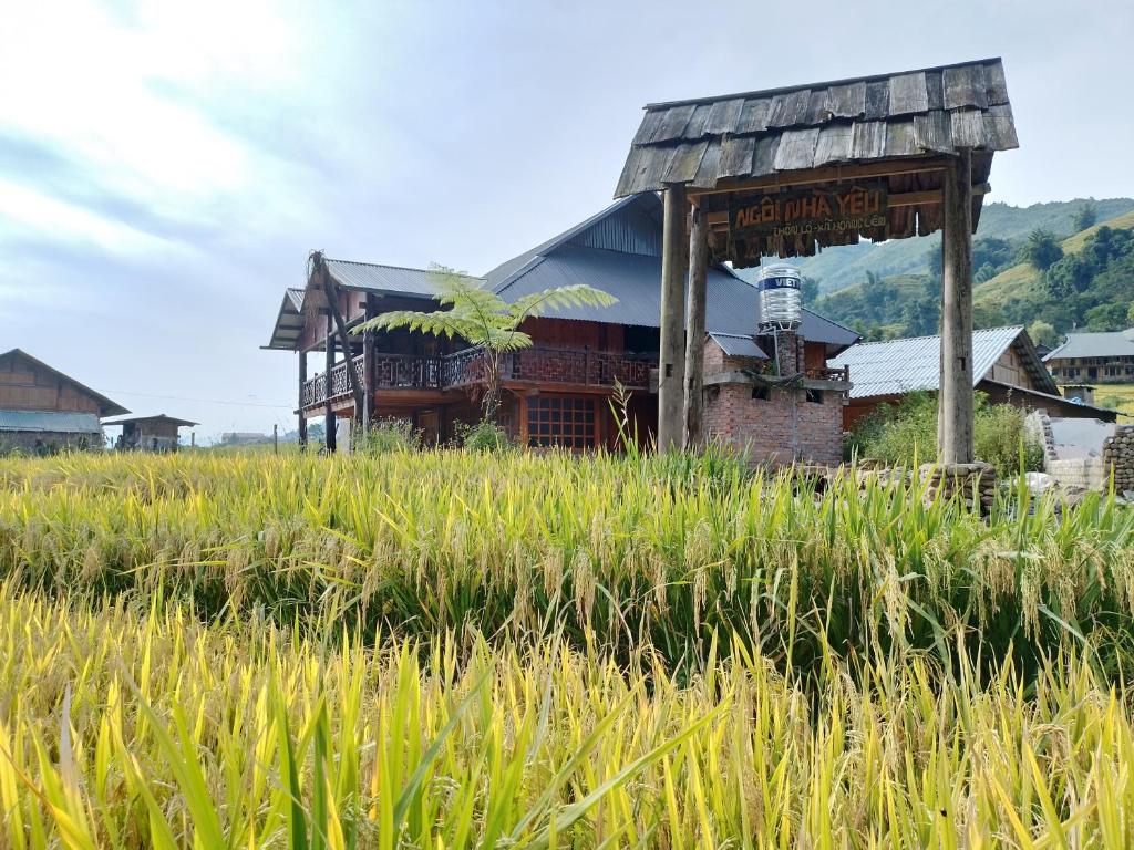 H'MONG ECO HOUSE