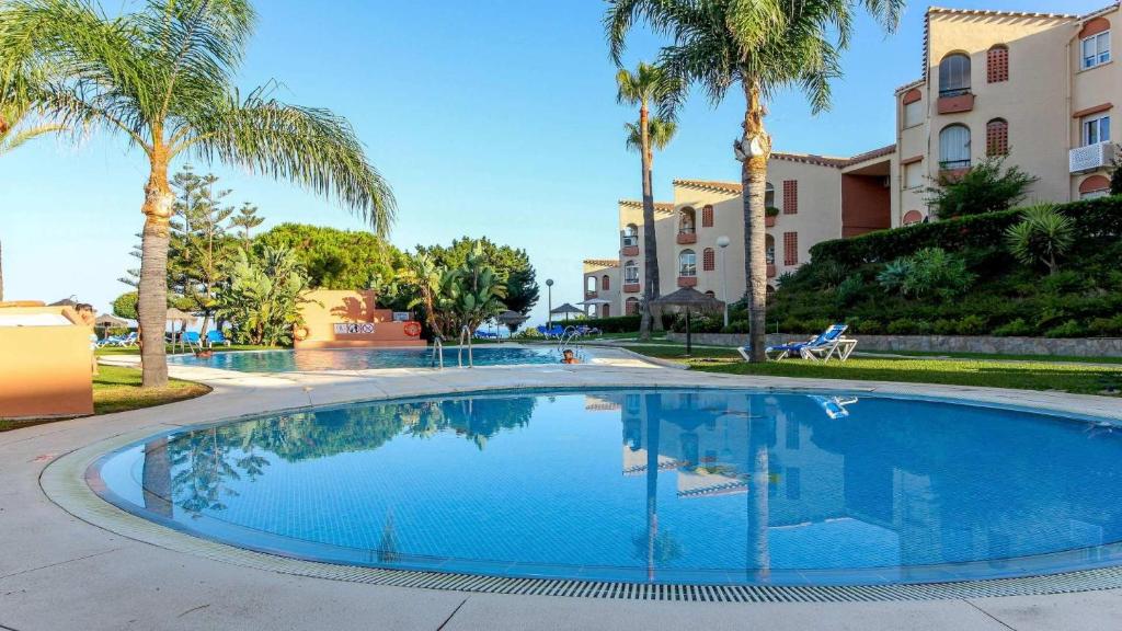 Polarsol 3 Townhouse in Club la Costa, Sea Views, Fuengirola (updated