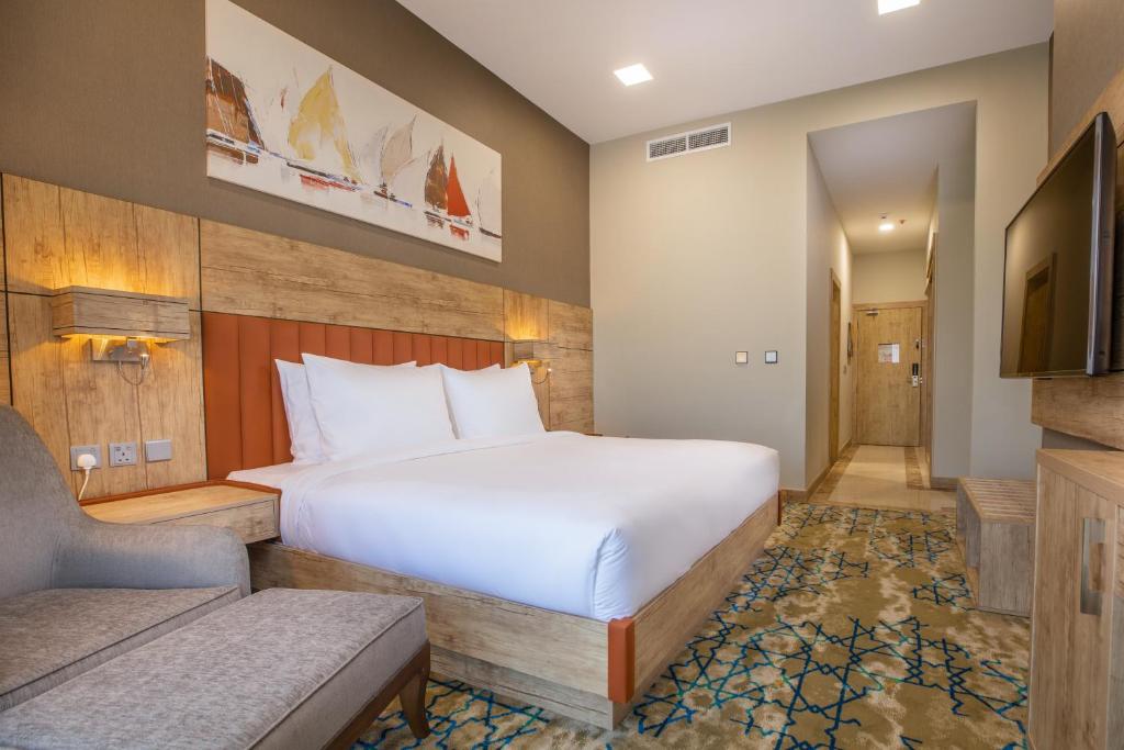 TV a/nebo společenská místnost v ubytování Waves Hotel