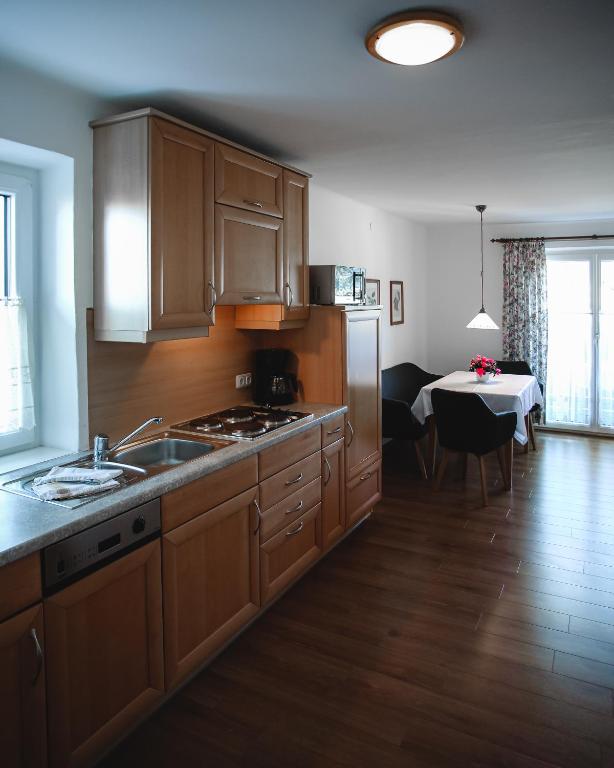 Appartements Ferienwohnungen Alpenblick - 2