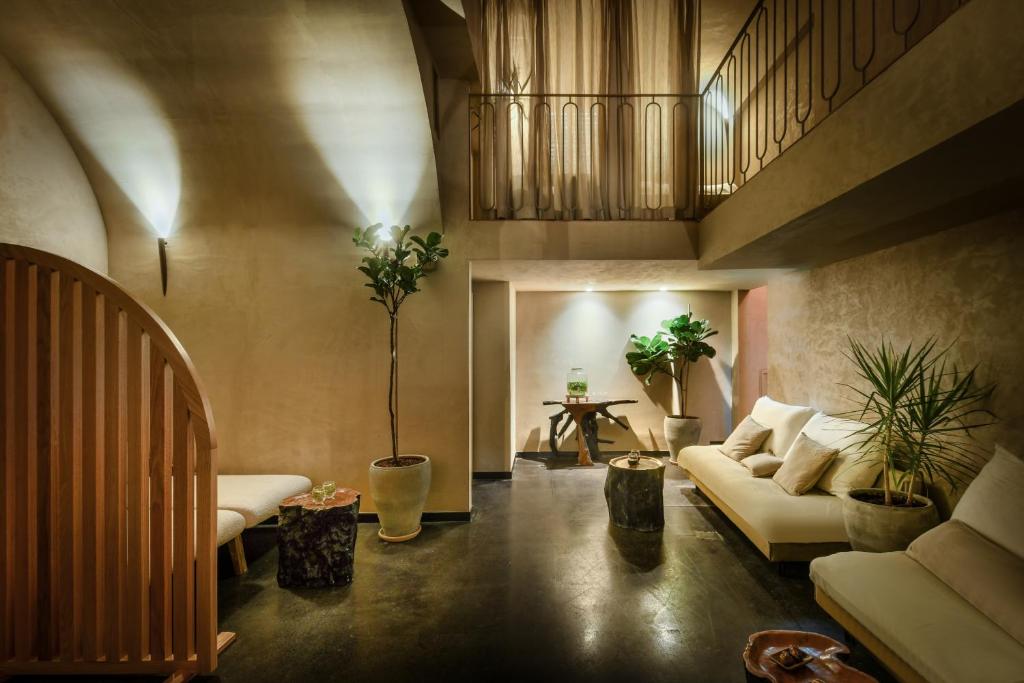 Posezení v ubytování Pixel - by Loginn Tel-Avivian hotels