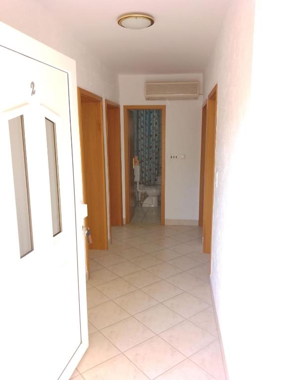 Fotografia z galérie ubytovania Apartman Tomić - Copacabana Beach Okrug Gornji v Okrugu Gornjiom
