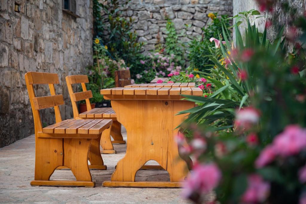 Fotografie z fotogalerie ubytování Apartments & Rooms Konoba Tomić v destinaci Gornji Humac