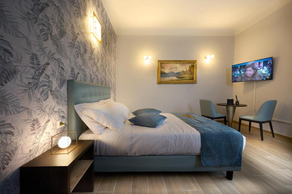 D'AZEGLIO 62 LUXURY ROOMS - Double Room With Private External Bathroom