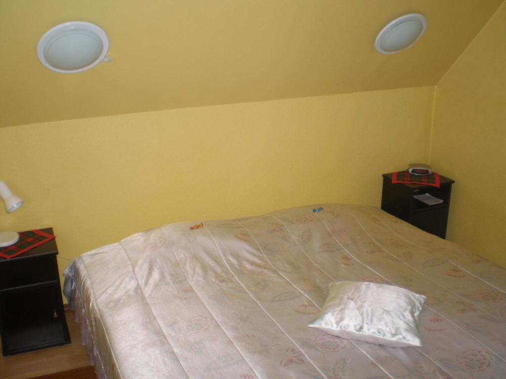 Postel nebo postele na pokoji v ubytování Jannseni Accommodation