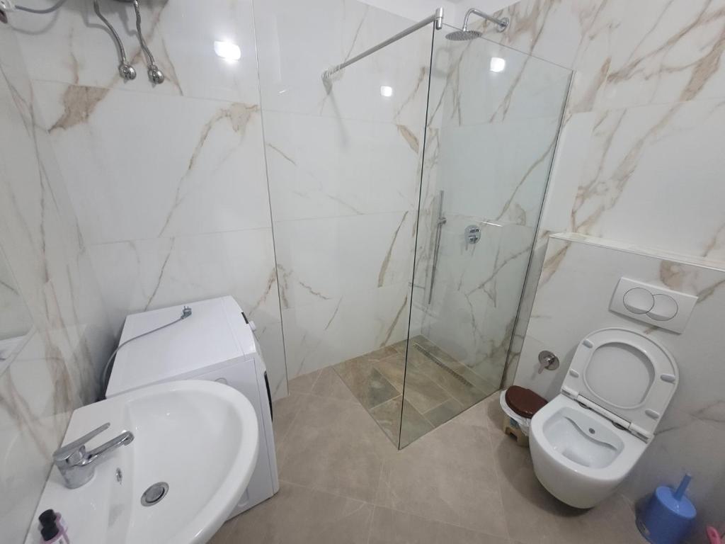 Nea's Apartament - Imazhi 8