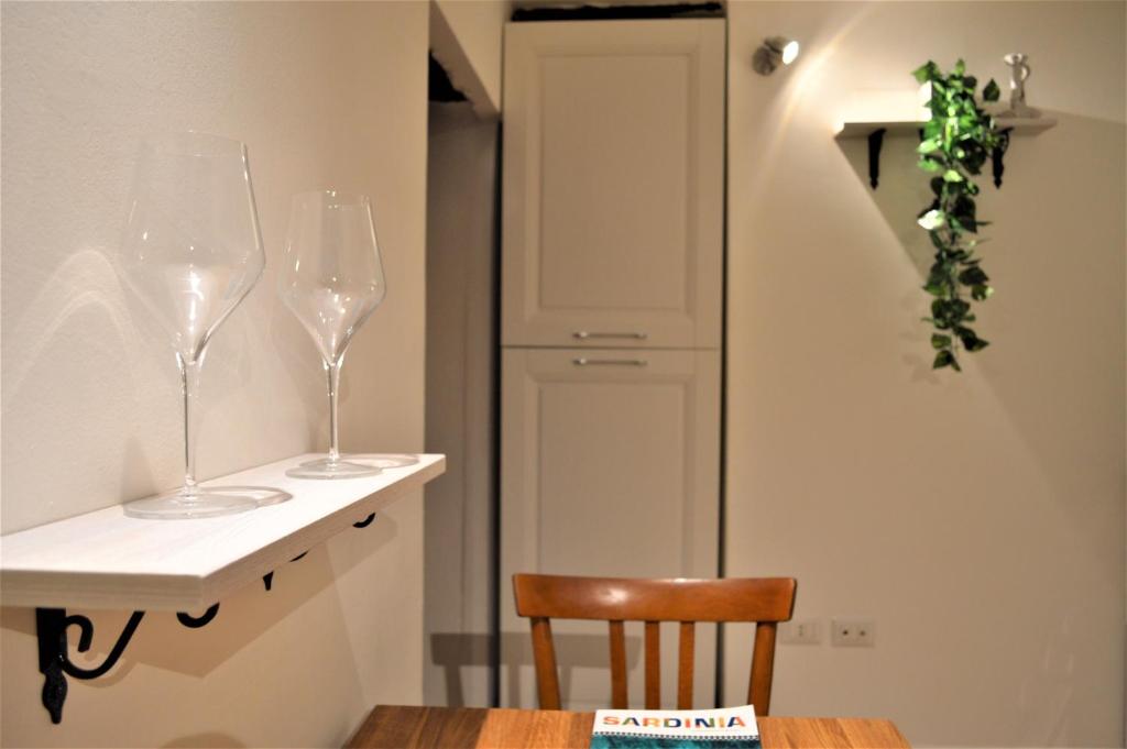 Zdjęcie z galerii obiektu Domu 600 - Suite mini appartamento Cagliari centro storico w Cagliari