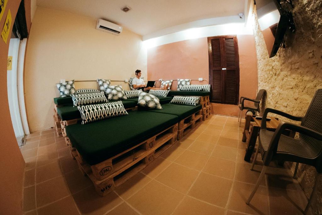 Posezení v ubytování Viajero Cartagena - Centro Hostel