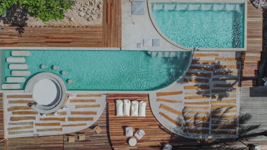Bazén v ubytování Koh Kood Resort nebo v jeho okolí