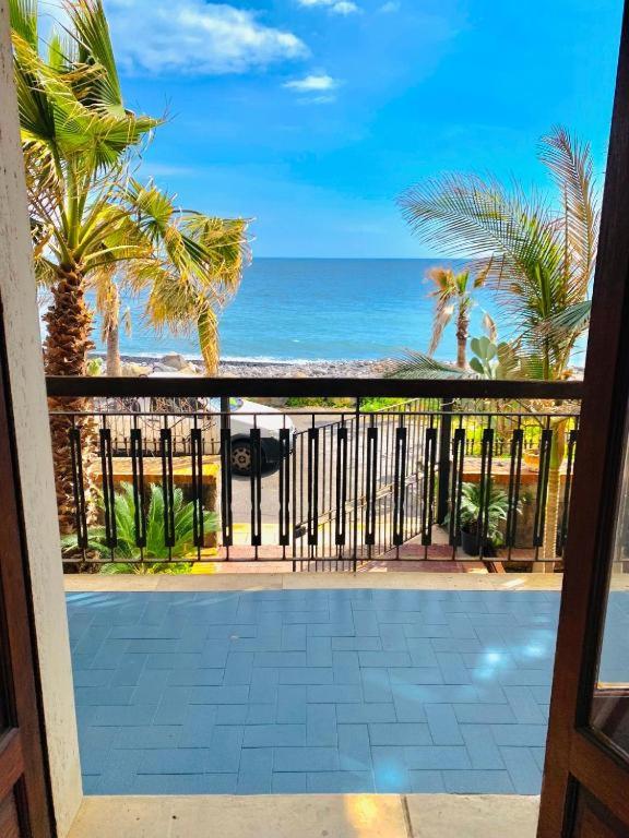A general sea view or a sea view taken from Az apartmant