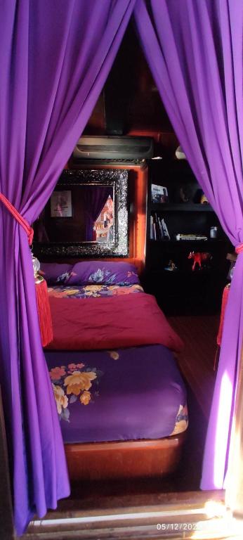 Sabai Sabai Liveaboard Bangkok - 13