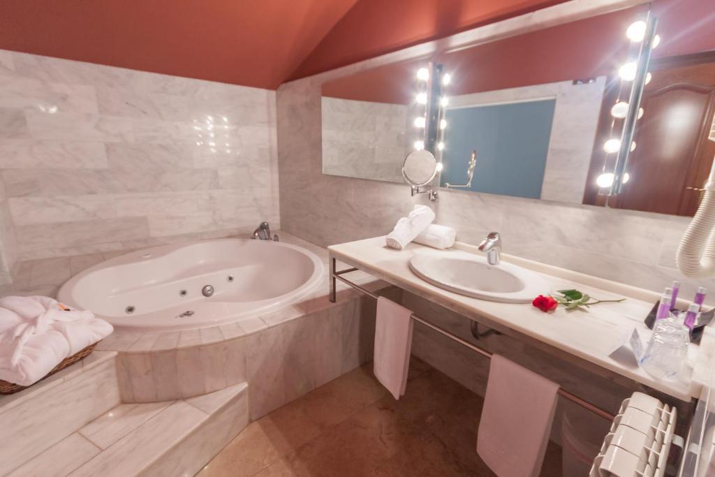 Kúpeľňa v ubytovaní Hotel Spa Sinagoga